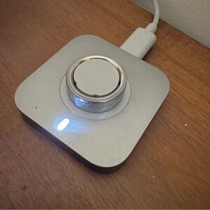 Gen4 Silver Oura Ring size 7 (used)